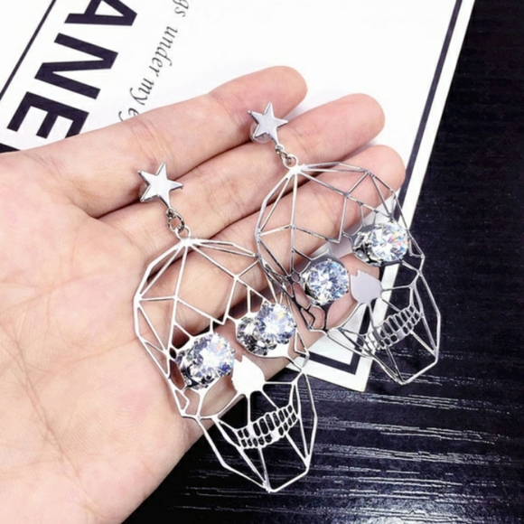 Hot Topic Jewelry - Crystal Skull Earrings